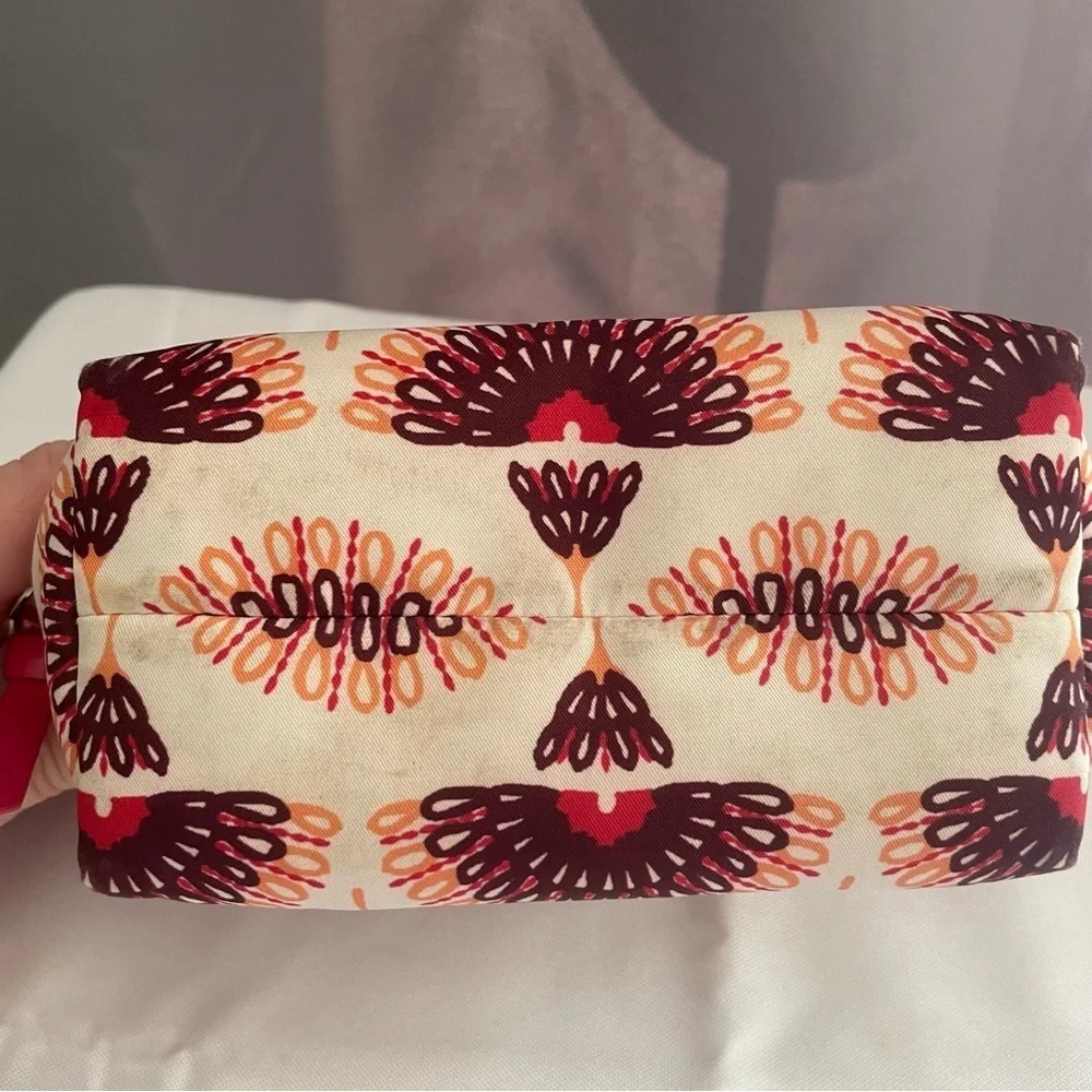 TORY BURCH SMALL FLORAL COSMETIC MAKEUP TOILETRY CASE BAG CREAM PLUM MAGENTA